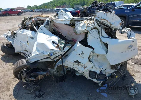 2024 Hyundai Venue Sel/Limited z USA, uszkodzony, nr VIN KMHRC8A32RU323165